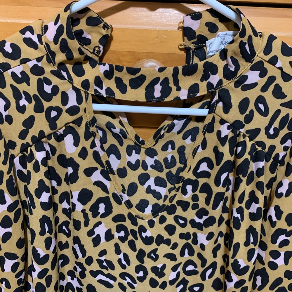 Blouse - Picture 2 of 4